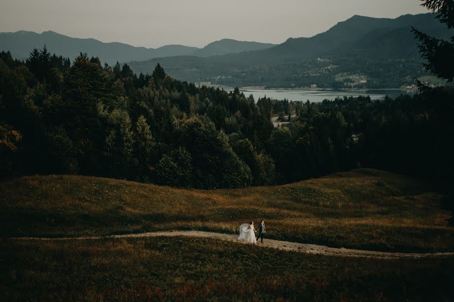 Wedding photographer Zagrean Viorel (zagreanviorel). Photo of 1 February 2019