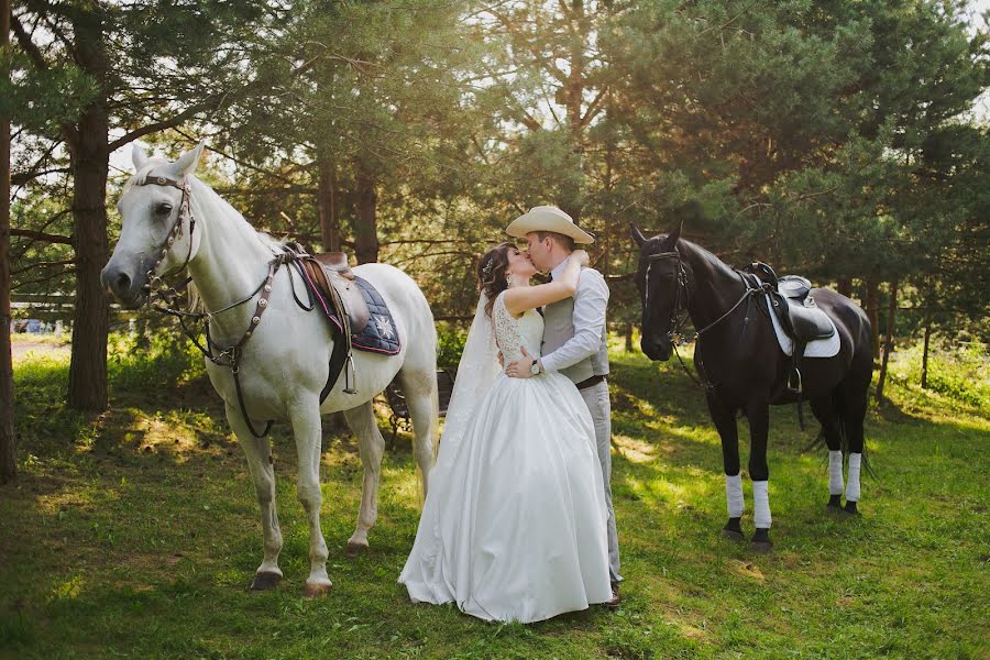 Fotografo di matrimoni Vera Shapurova (verun4ik). Foto del 15 febbraio 2019