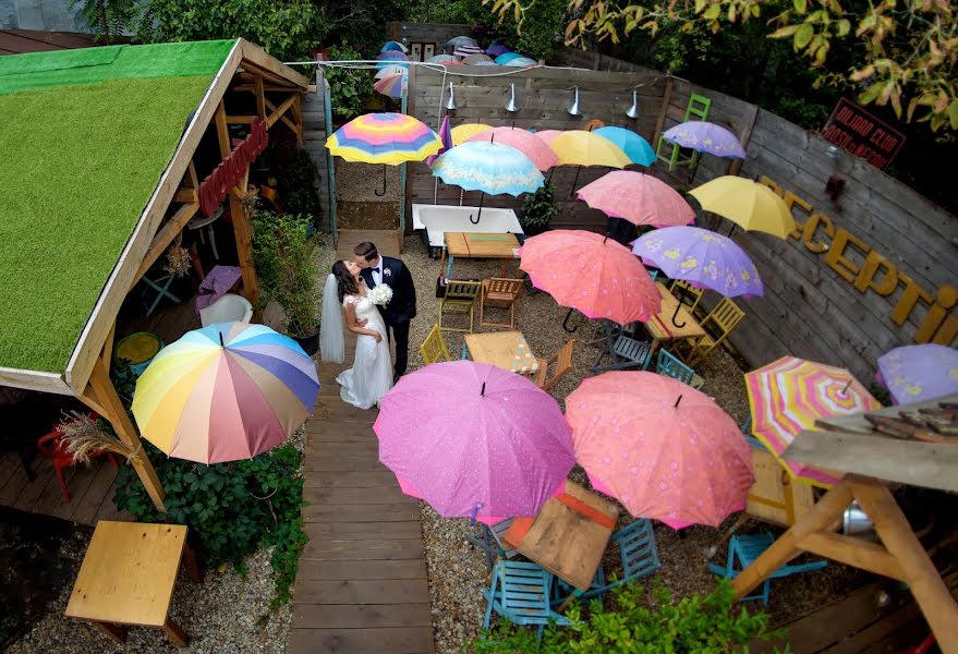 Fotografo di matrimoni Ciprian Vladut (cipane). Foto del 4 ottobre 2016