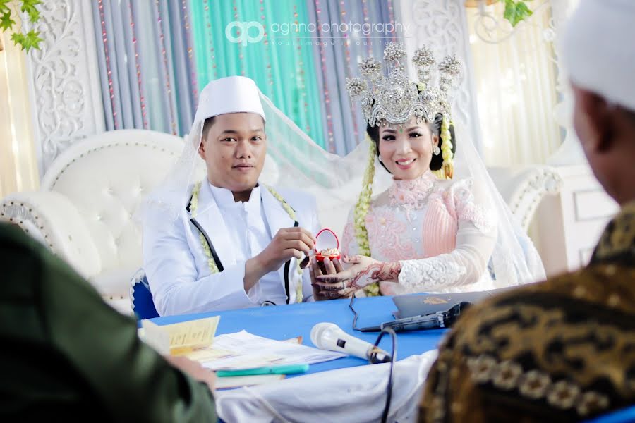 Wedding photographer Aziz Handriana Saputra (alebeibyblues). Photo of 21 June 2020