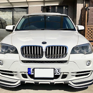 X5 E70