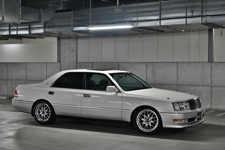 クラウンハードトップのみんなでつくろうホイール図鑑・ガレージのある生活・BBS RG-R・BBSに関するカスタム事例の投稿画像3枚目