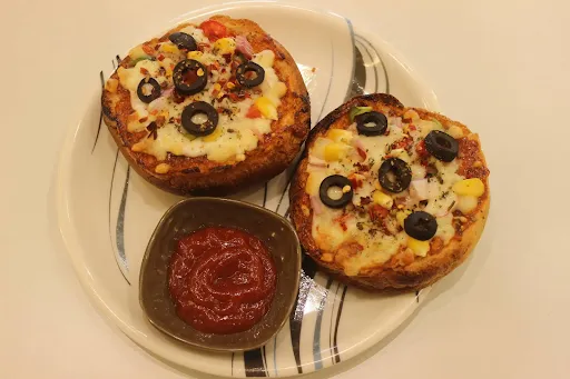 Tts Special Bun Pizza