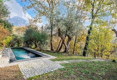 Farmhouse with garden and pool 3