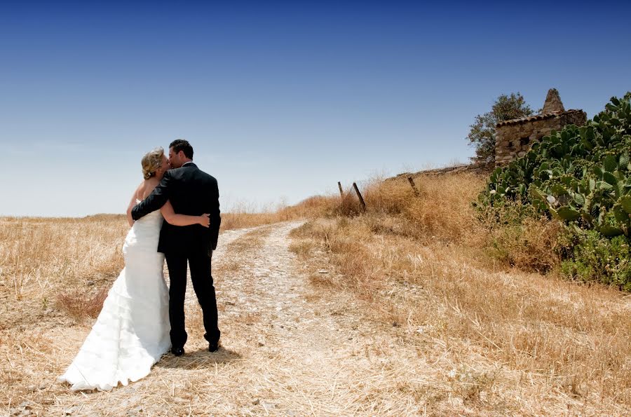 Fotografo di matrimoni Giuseppe Costanzo (costanzo). Foto del 4 settembre 2015