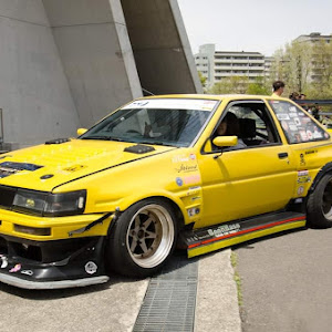 カローラレビン AE86