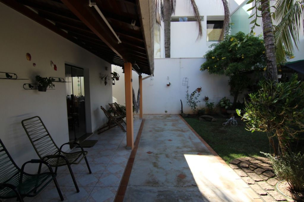 Casas à venda Vila Suíça