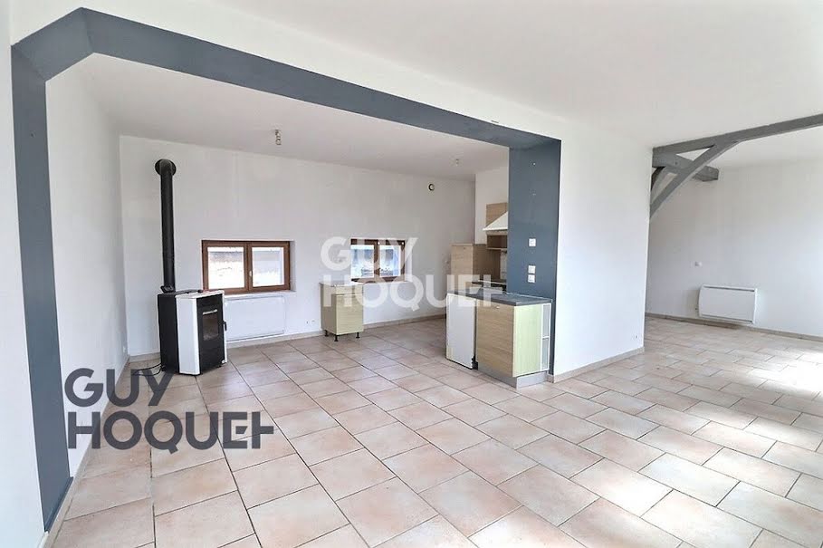 Vente maison 4 pièces 98 m² à Bernay (27300), 97 600 €