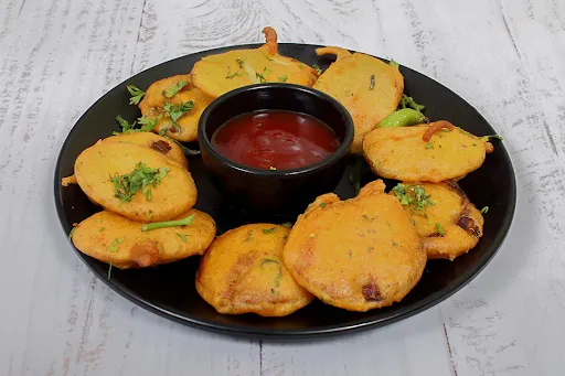 Mirchi Pakoda [5 Pieces]