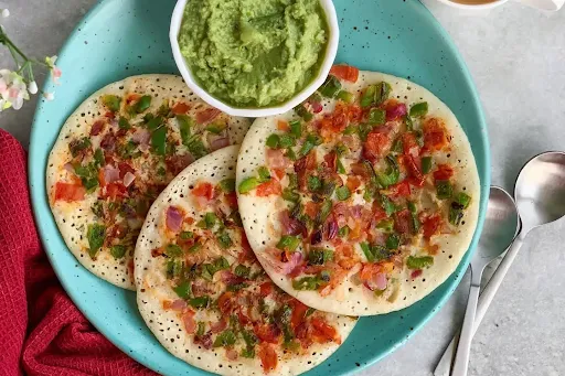 Uttapam With Green Chutney