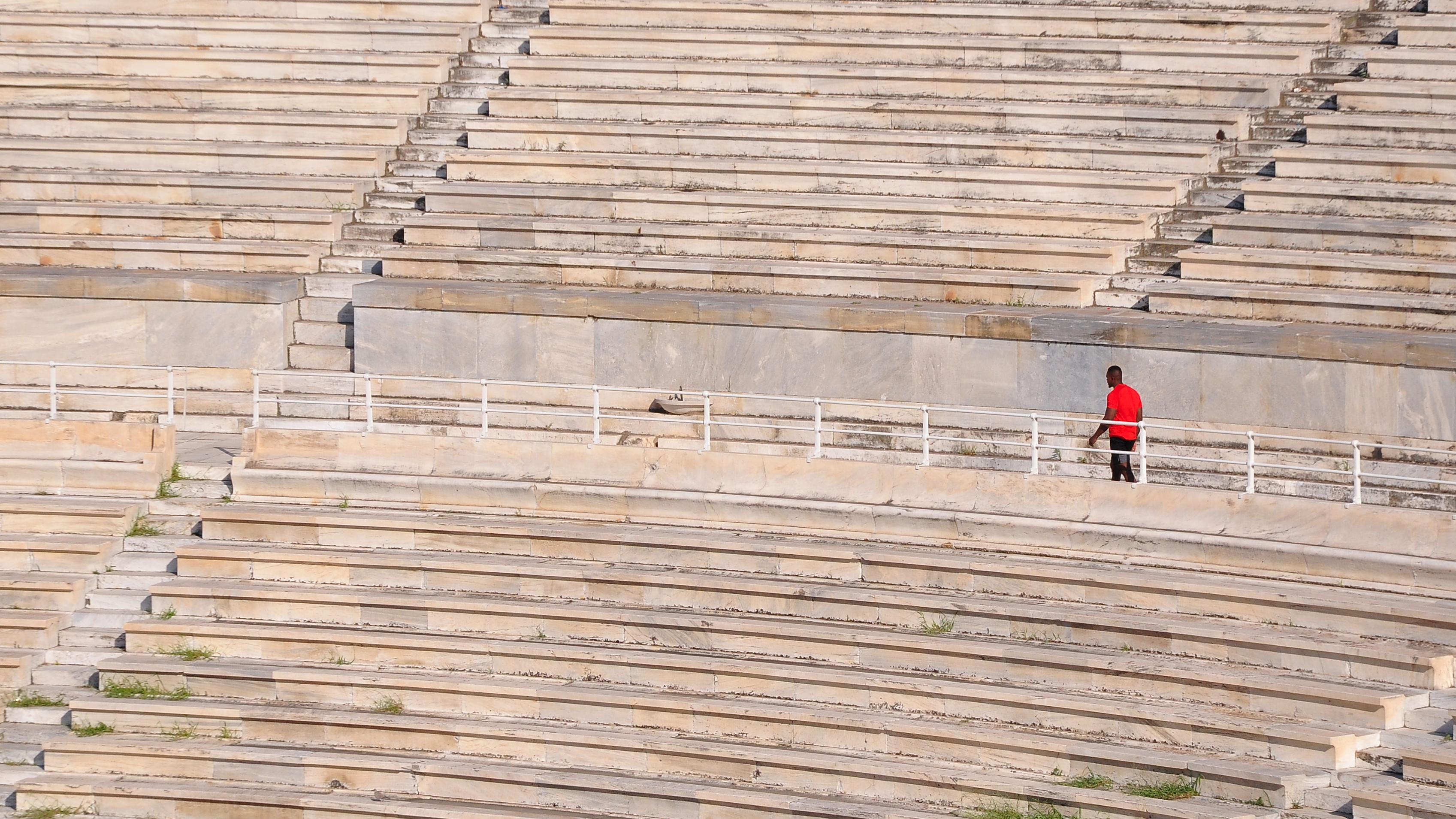 Una Maglietta Rossa di mill