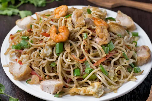 Mixed Hakka Noodles