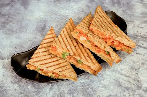 Tandoori Grilled Sandwich [4 Pieces]