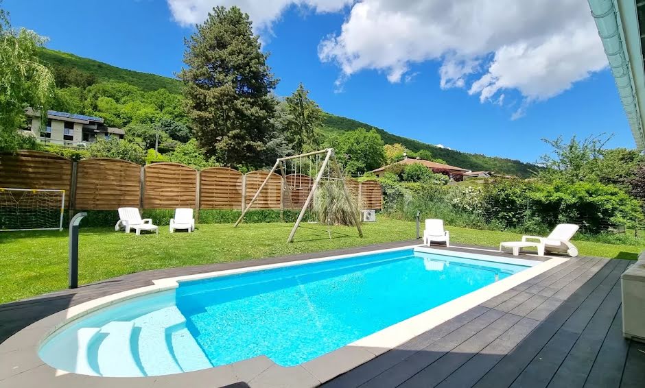 Vente maison 7 pièces 175 m² à Etrembières (74100), 740 000 €