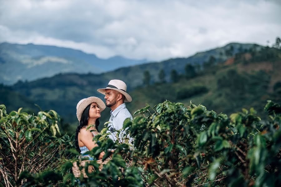 Wedding photographer Juan David Marín (juandavidmarinph). Photo of 10 September 2019