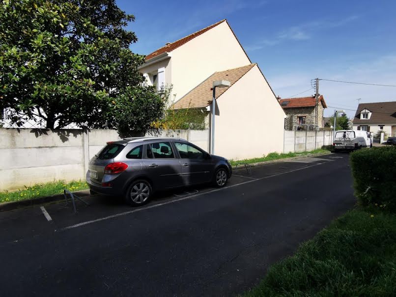 Vente parking  8 m² à Bretigny-sur-orge (91220), 4 500 €