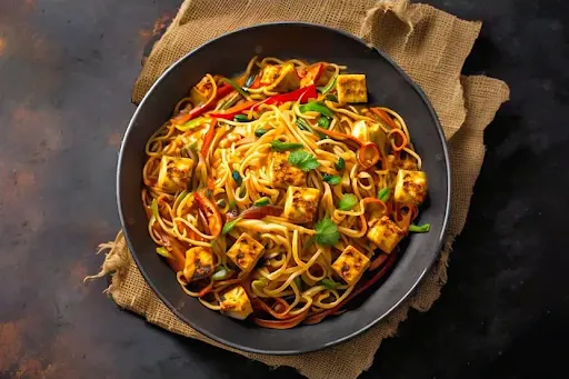 Schezwan Fried Noodles