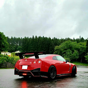 NISSAN GT-R R35