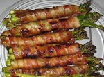 Bacon Wrapped Asparagus was pinched from <a href="https://www.facebook.com/photo.php?fbid=10201404129128115" target="_blank">www.facebook.com.</a>