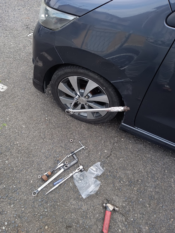 ワゴンRスティングレーの車高調整・DIY・MH23s・#車に関するカスタム事例の投稿画像4枚目