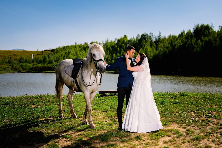 Fotografo di matrimoni Claudia Georgescu (kluphoto). Foto del 26 luglio 2022