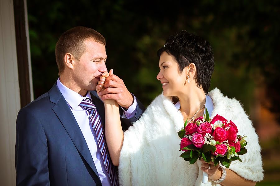 婚禮攝影師Kirill Kravchenko（fotokrav）。2014 2月5日的照片