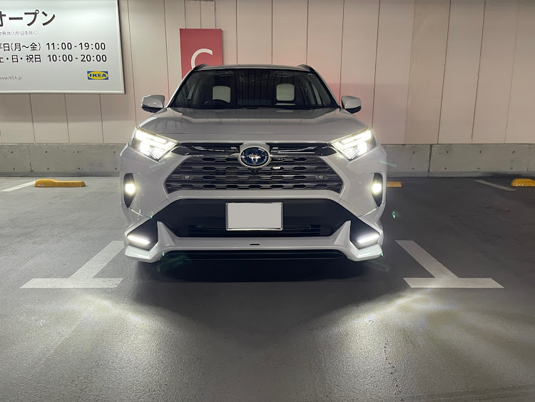 RAV4のラブフォー・22インチ・ドライブ・新車に関するカスタム事例の投稿画像2枚目