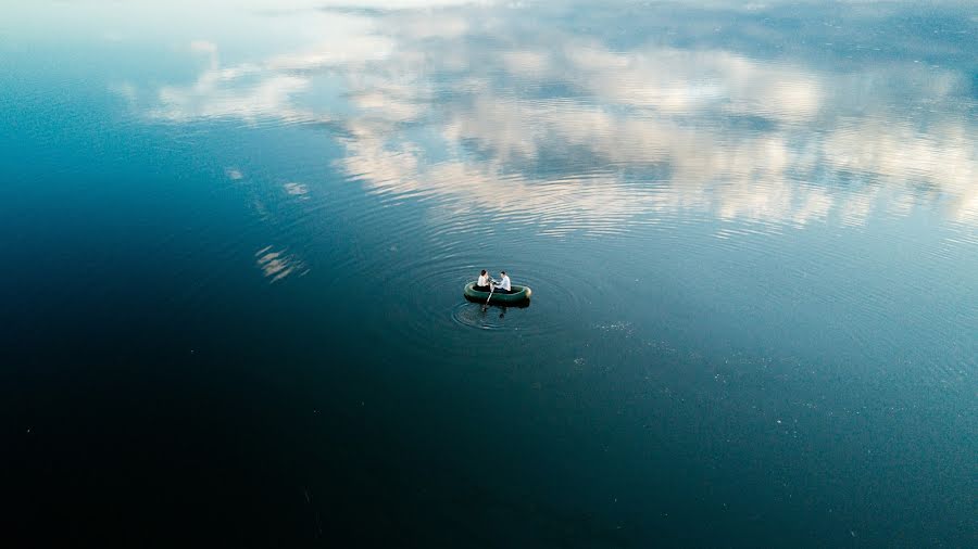 Fotograful de nuntă Denis Kalinkin (deniskalinkin). Fotografia din 19 mai 2020