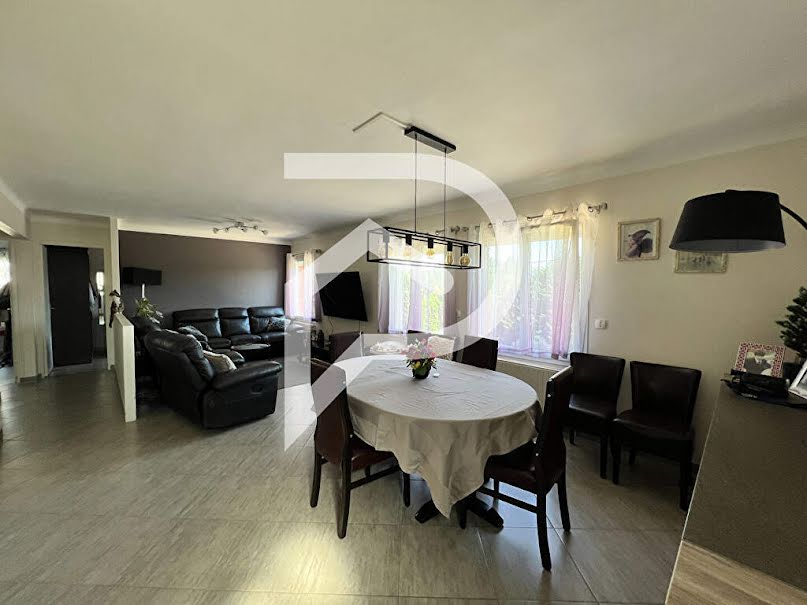 Vente maison 5 pièces 135 m² à Arnières-sur-Iton (27180), 246 700 €