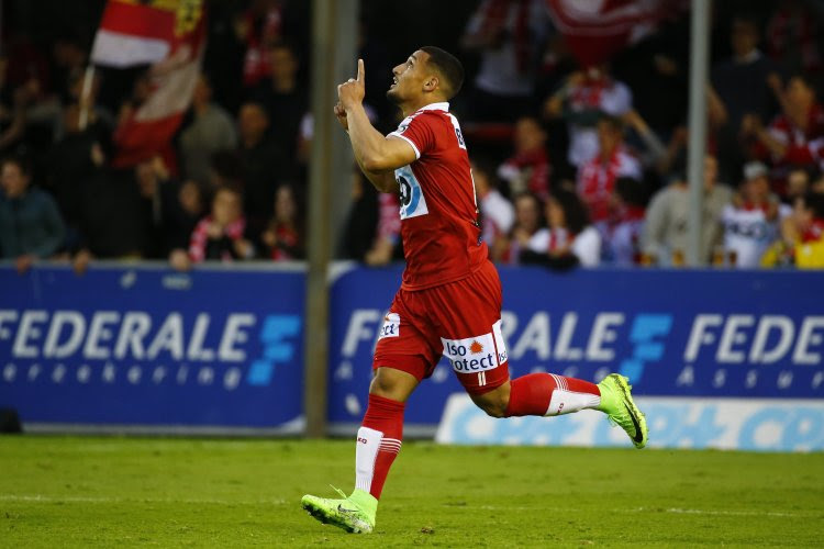 Idriss Saadi, l'ancien buteur de Courtrai, dézingue l'AS Saint-Etienne