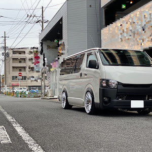 ハイエースバン KDH200V