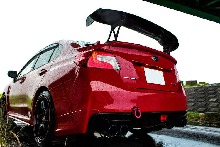 WRX STIのWRX STI・一眼レフ初心者に関するカスタム事例の投稿画像3枚目
