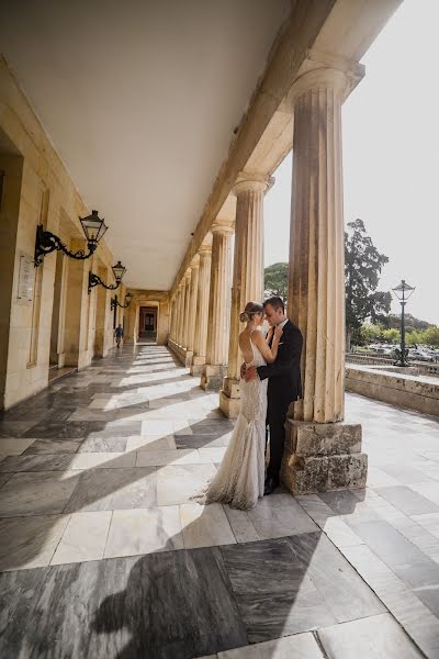 Wedding photographer Stathis Iliopoulos (chriseliopoulos). Photo of 6 October 2023