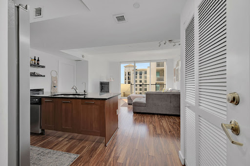 Apartment with pool 2