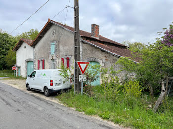 maison à Cherves-Châtelars (16)