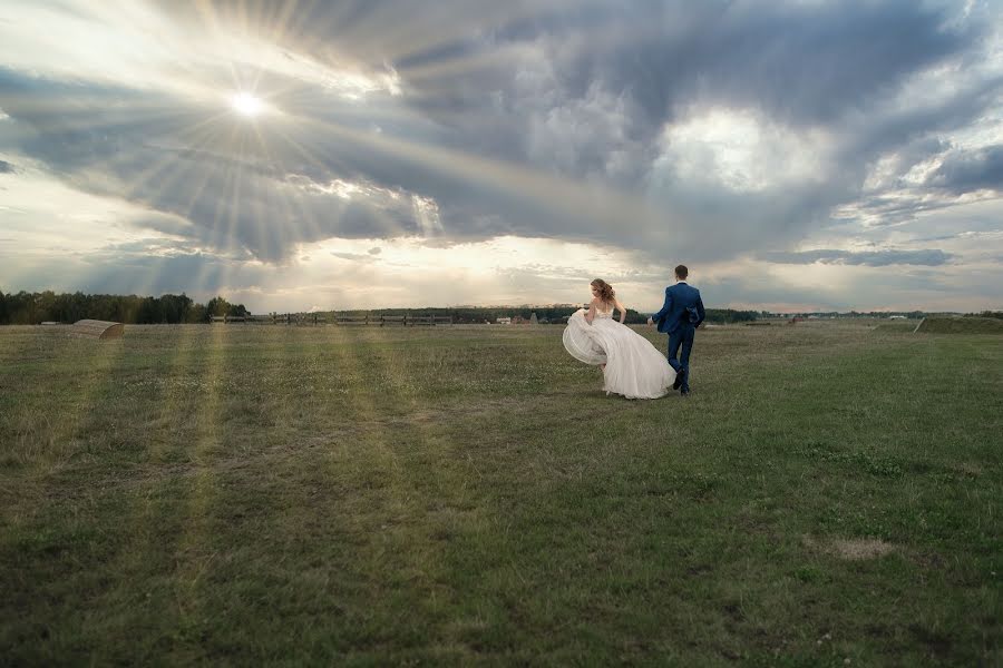 Fotógrafo de bodas Aleksey Gubanov (murovei). Foto del 14 de abril 2020