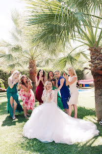 Fotografo di matrimoni Olga Chalkiadaki (chalkiadaki). Foto del 13 aprile 2021