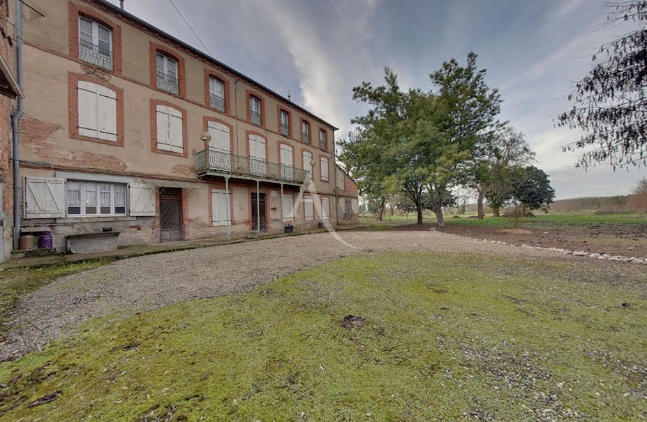 Vente maison 10 pièces 290.62 m² à Montauban (82000), 360 000 €