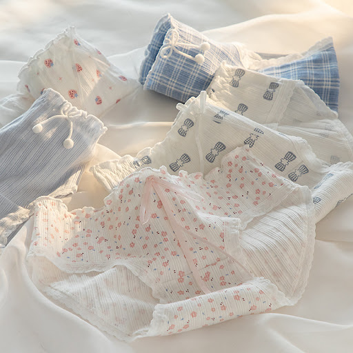 Title 6, Bow Sweet Little Floral Ribbed Panties for Babi...