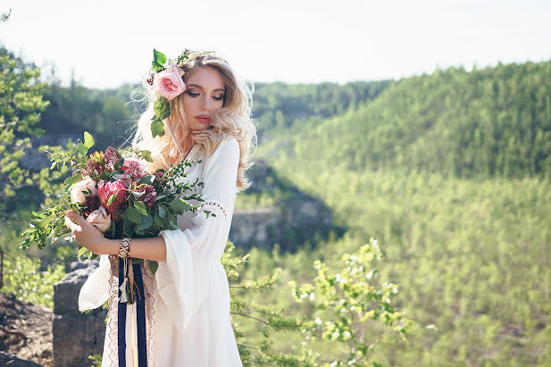 Jurufoto perkahwinan Olesya Sapicheva (sapicheva). Foto pada 28 Jun 2016