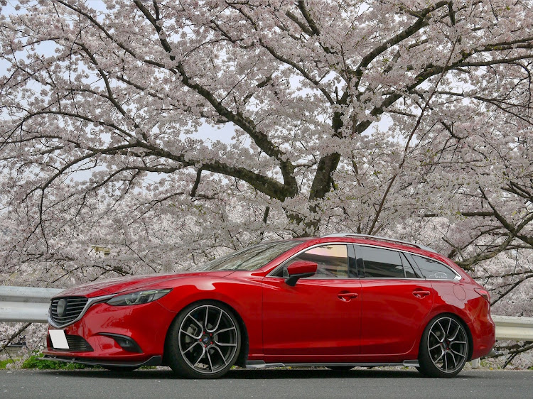 アテンザワゴンの2022ベストショット・4月にエントリーしますに関するカスタム事例の投稿画像1枚目