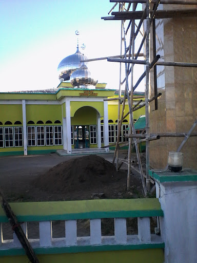 Nurul Yaqin Mosque