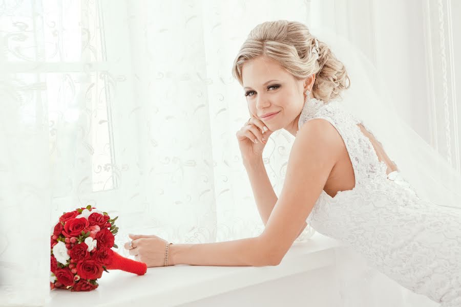 Wedding photographer Oleg Betenekov (betenekov). Photo of 23 February 2015