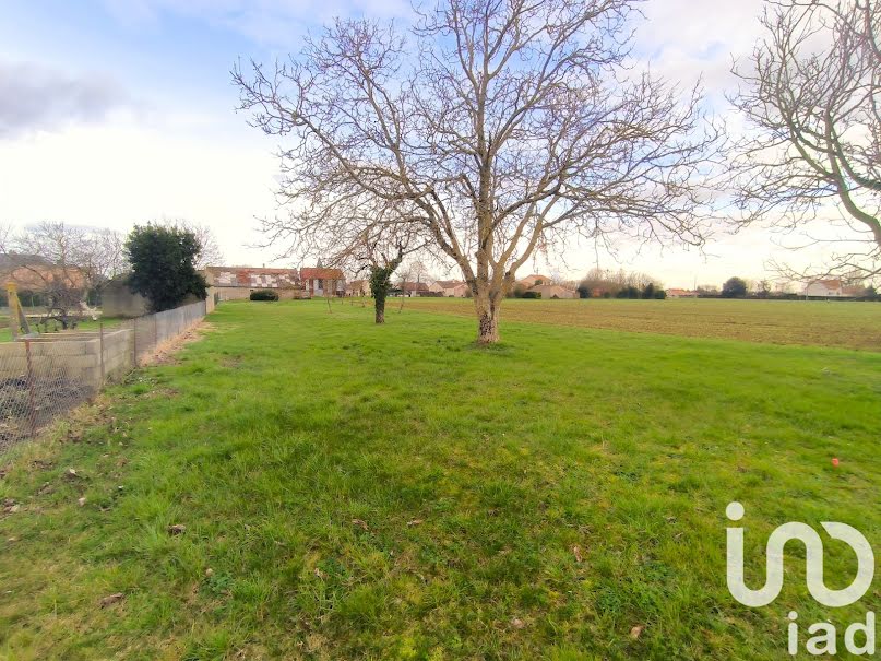 Vente terrain  1500 m² à Liniers (86800), 39 000 €