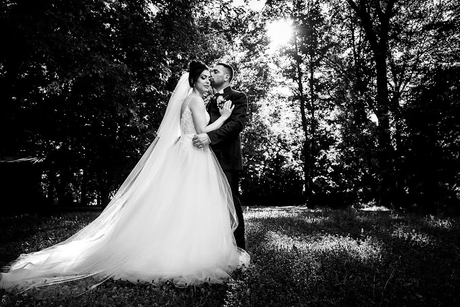 Fotógrafo de casamento Tanjala Gica (tanjalagica). Foto de 2 de agosto 2021