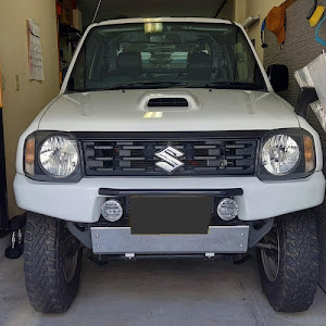 ジムニー JB23W