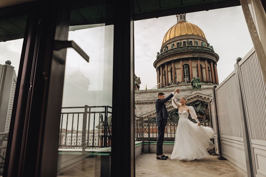 Wedding photographer Olga Kozlova (romantic-studio). Photo of 10 April 2023