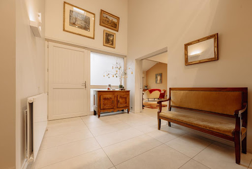 Villa with pool and terrace 2
