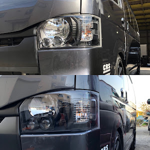 ハイエースバン TRH200V