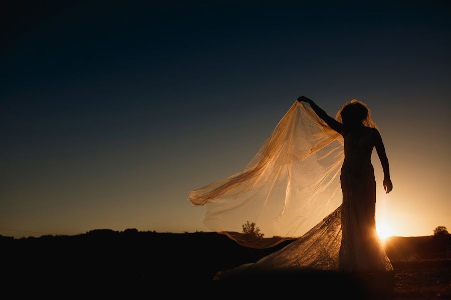 Fotógrafo de casamento Stephen Walker (stewalkerphoto). Foto de 18 de fevereiro 2019